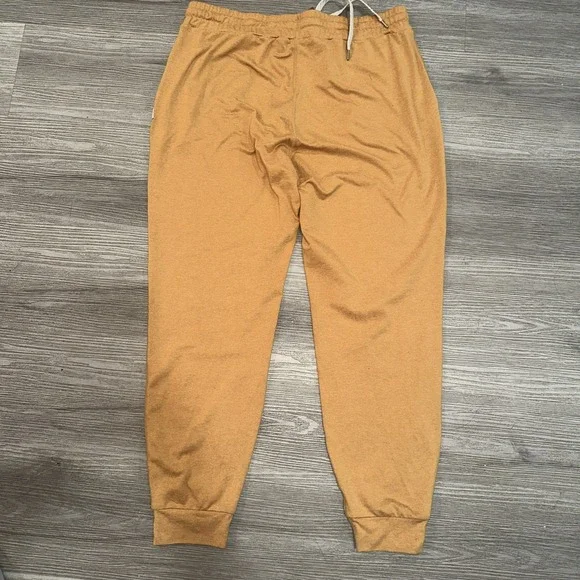 VUORI WOMEN'S PERFORMANCE JOGGER Size M Camel - Picture 6 of 8